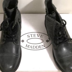 Brand New
Nommadd Style
Black 
Size 9 Men
*** Final Sale, No Returns ***